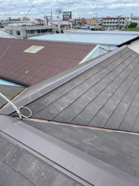 和泉市にて屋根修理〈スレート補修・棟板金交換〉 施工後